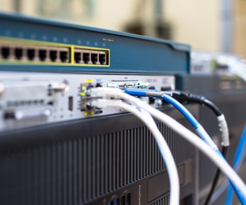 Formation pour adultes en informatique au Titre Pro Technicien d'Assistance Informatique.